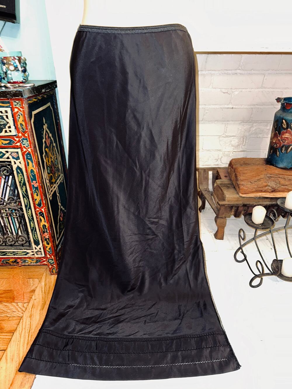 VINTAGE 60's 70's LADY LYNNE SAKS FIFTH AVENUE YOUNG DIMENSIONS BLACK MAXI SLIP